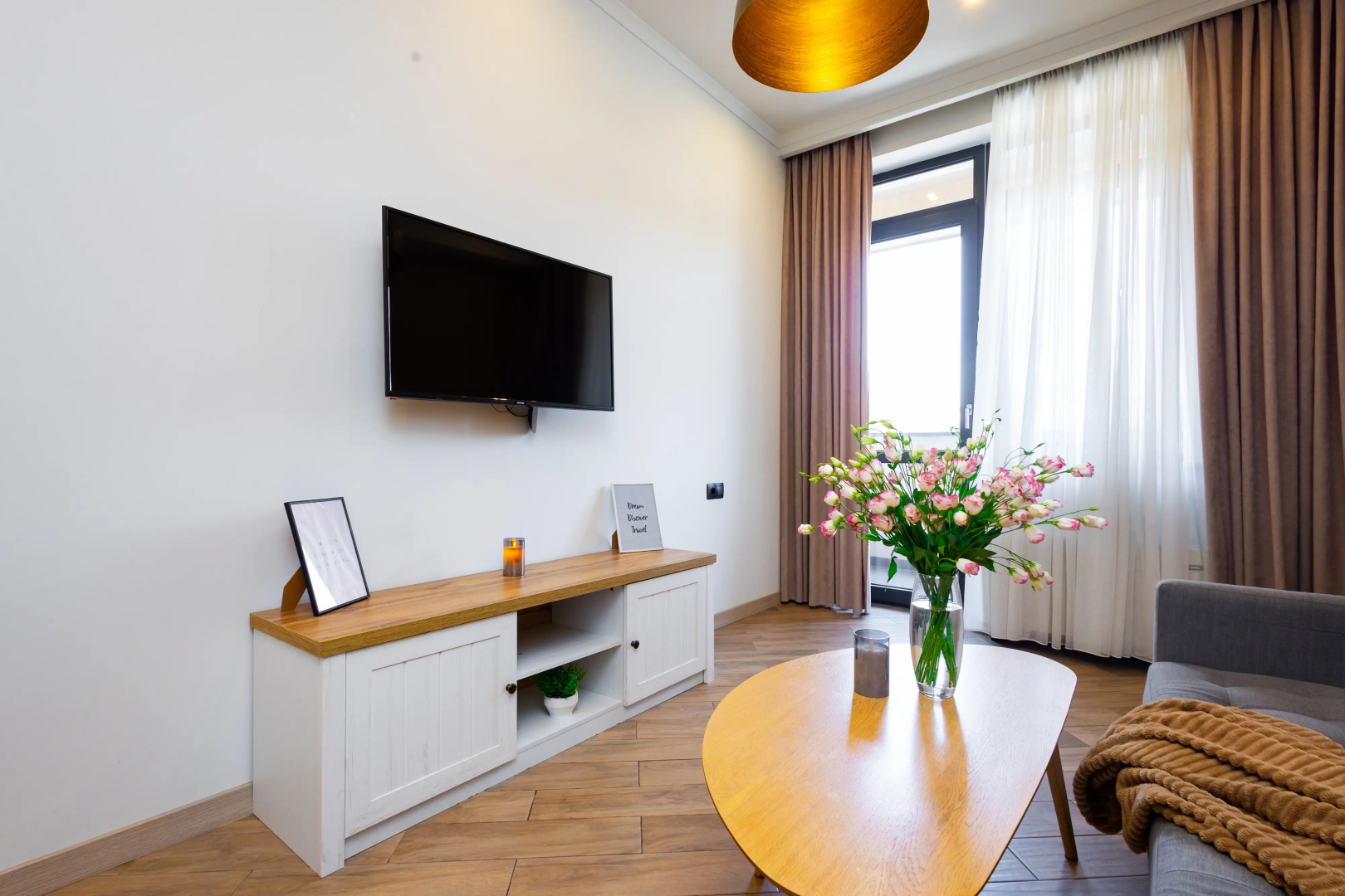 Квартира 2 комнатная на улице Дереник Демирчян DE144