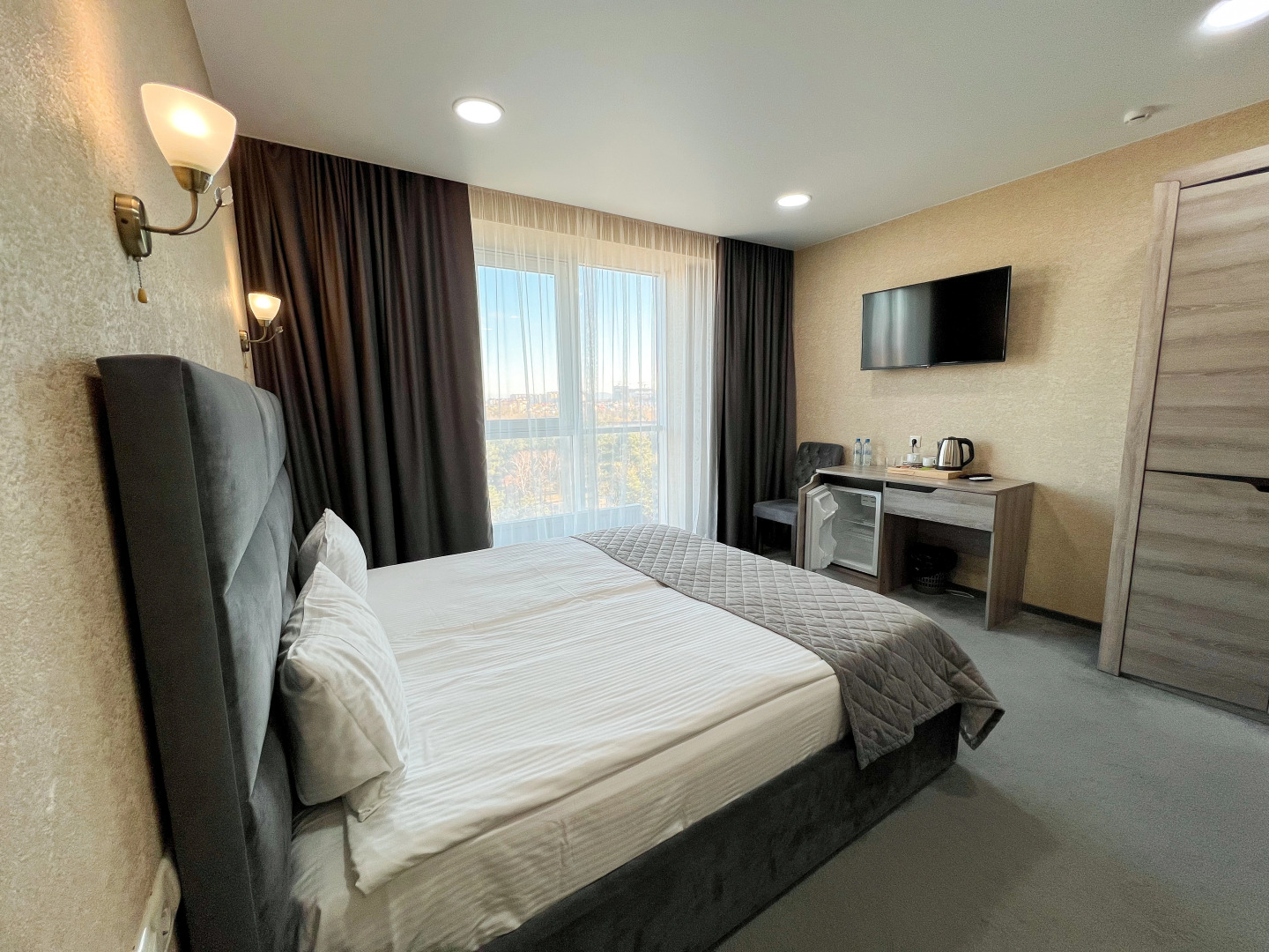 Отель Grand Sapphire