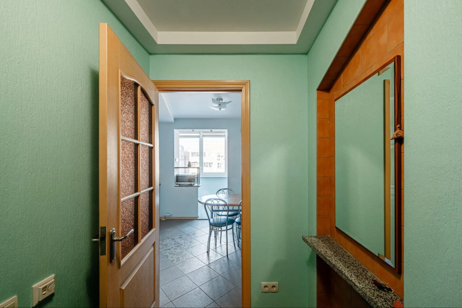 Квартира рядом с центром и вокзалом на 9 гостей