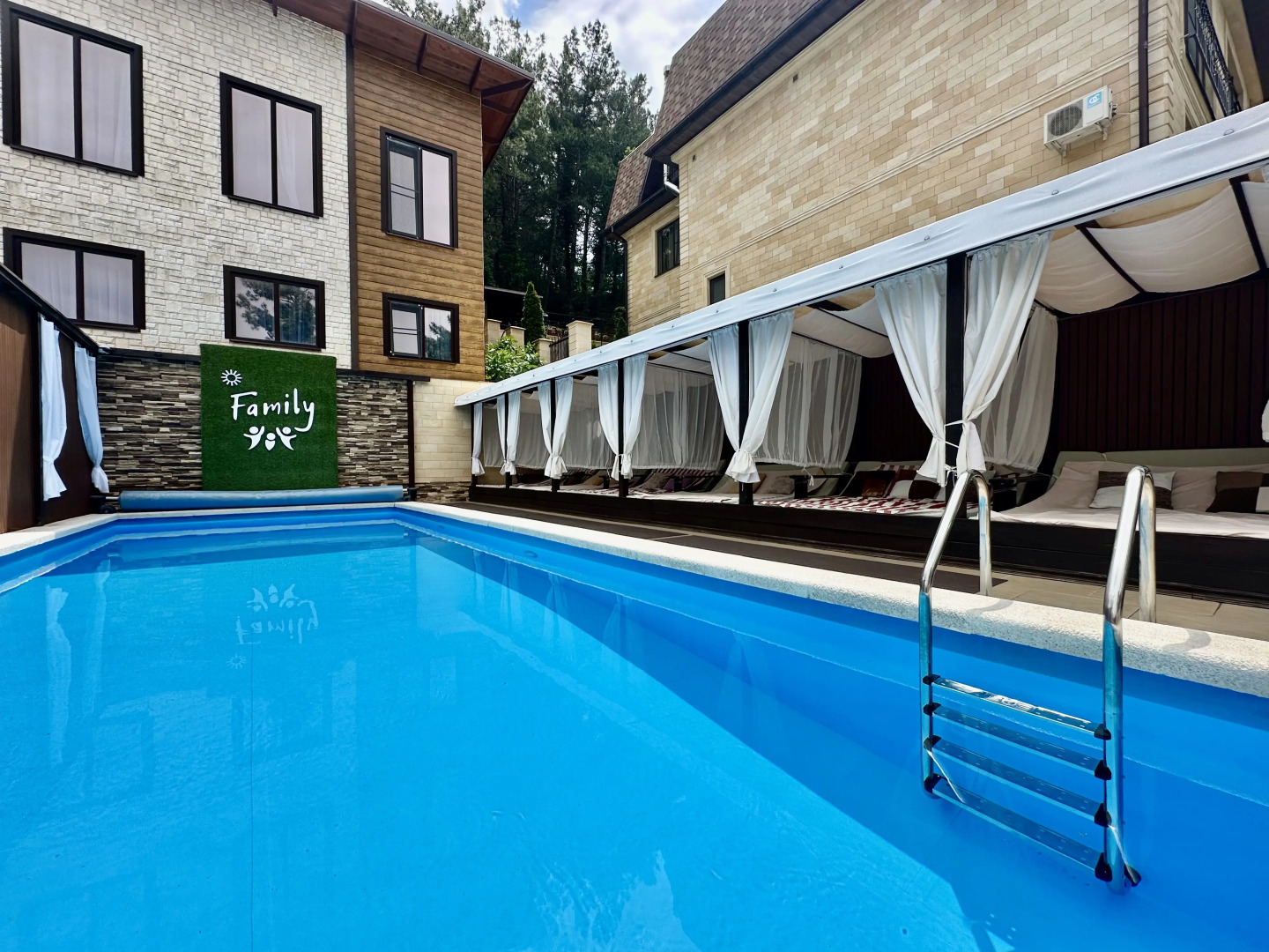 Гостевой дом Фэмили