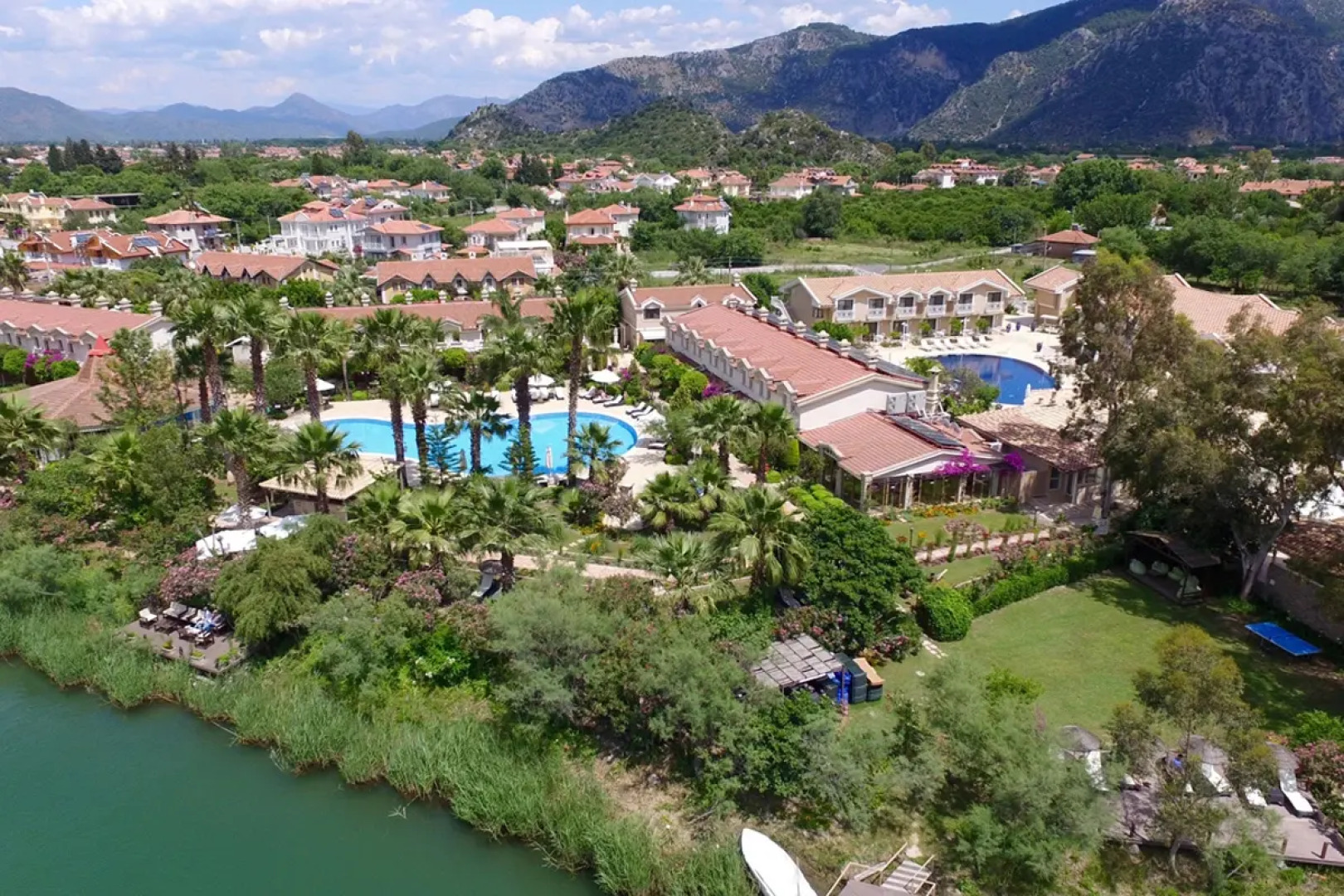 Отель Dalyan Resort Spa