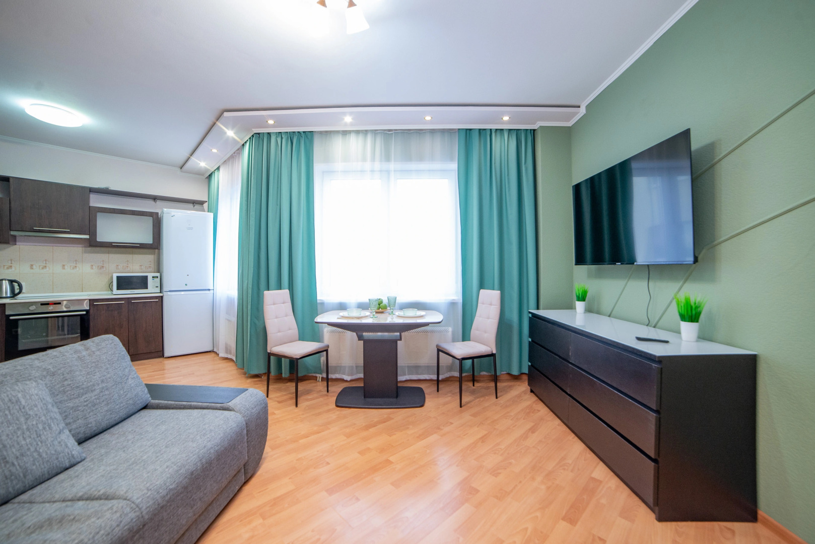 Апартаменты Бажова 68