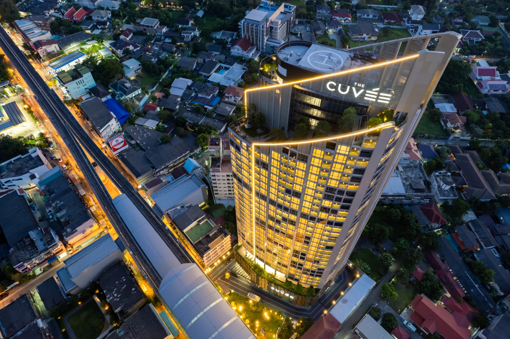 Отель Oakwood Suites Tiwanon Bangkok