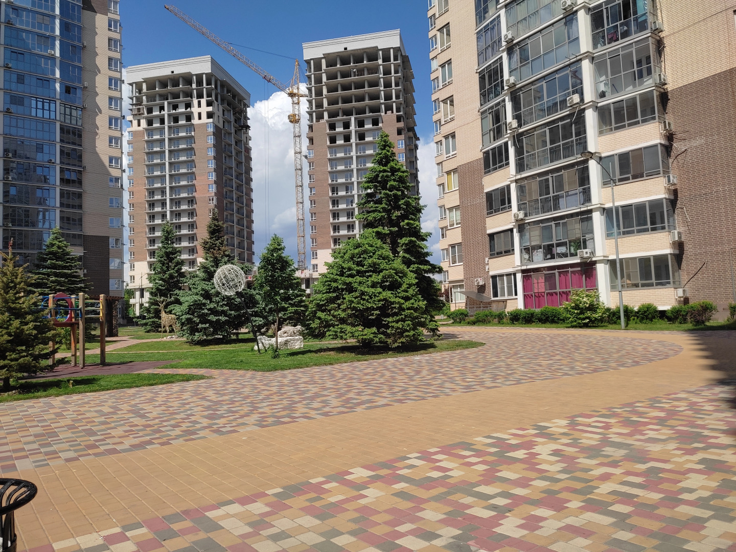 Апартаменты Sunny House VLG