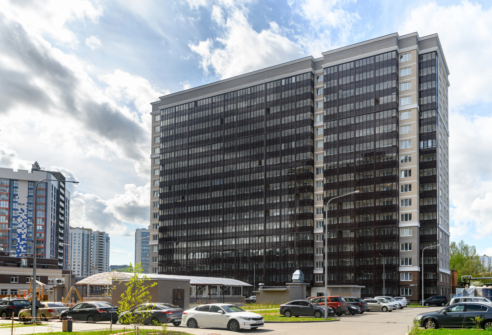 Апартаменты Уютная Студия Между Аэропортом и метро Звездная