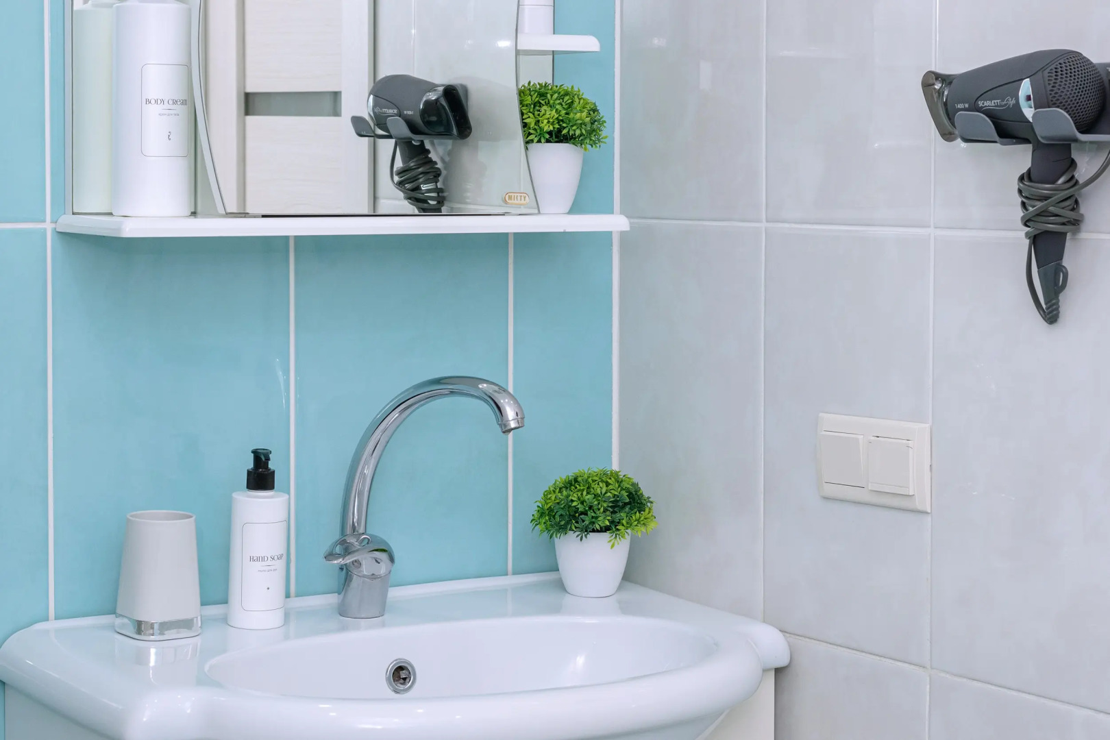 Апартаменты В ЖК Танеева Парк