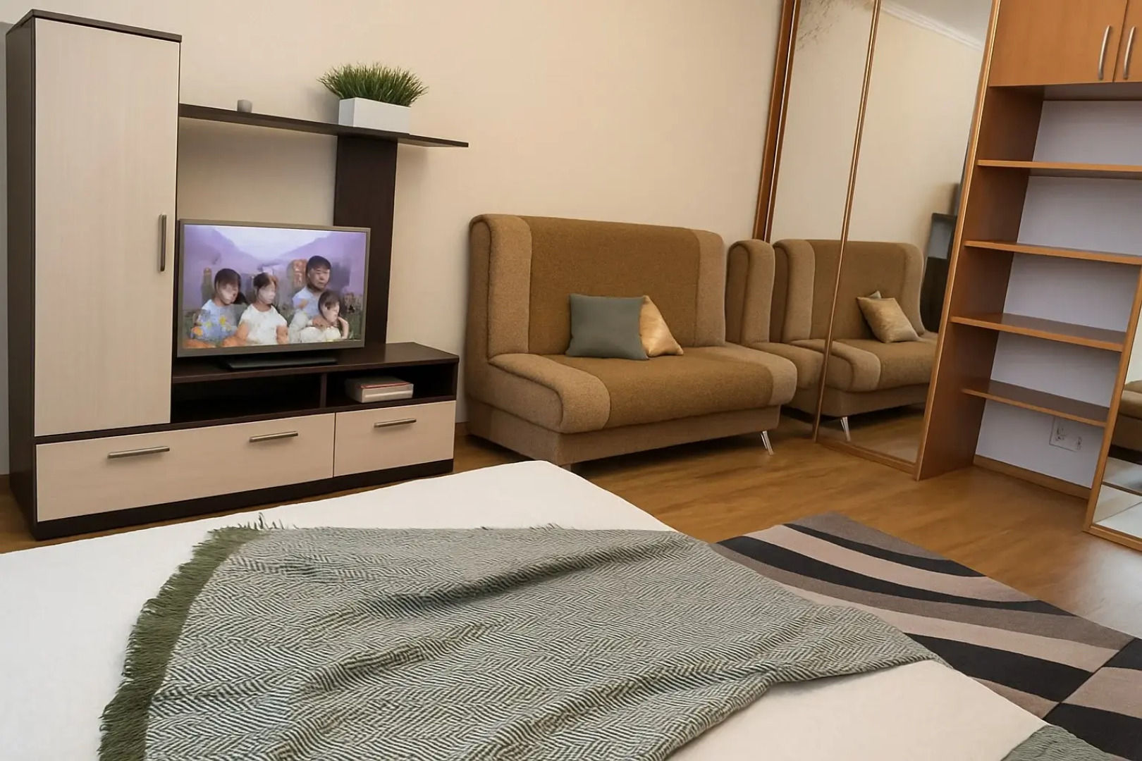 Двухкомнатная Квартира На Берегу Оби