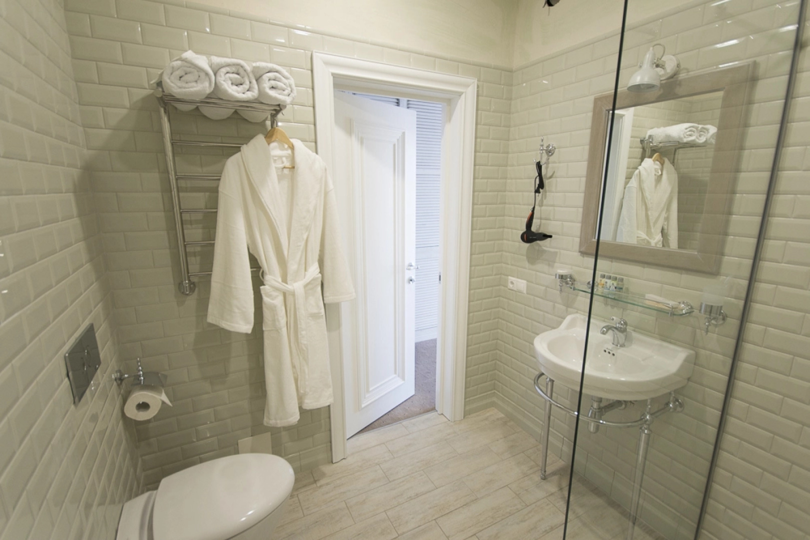 Капитал Гостиница