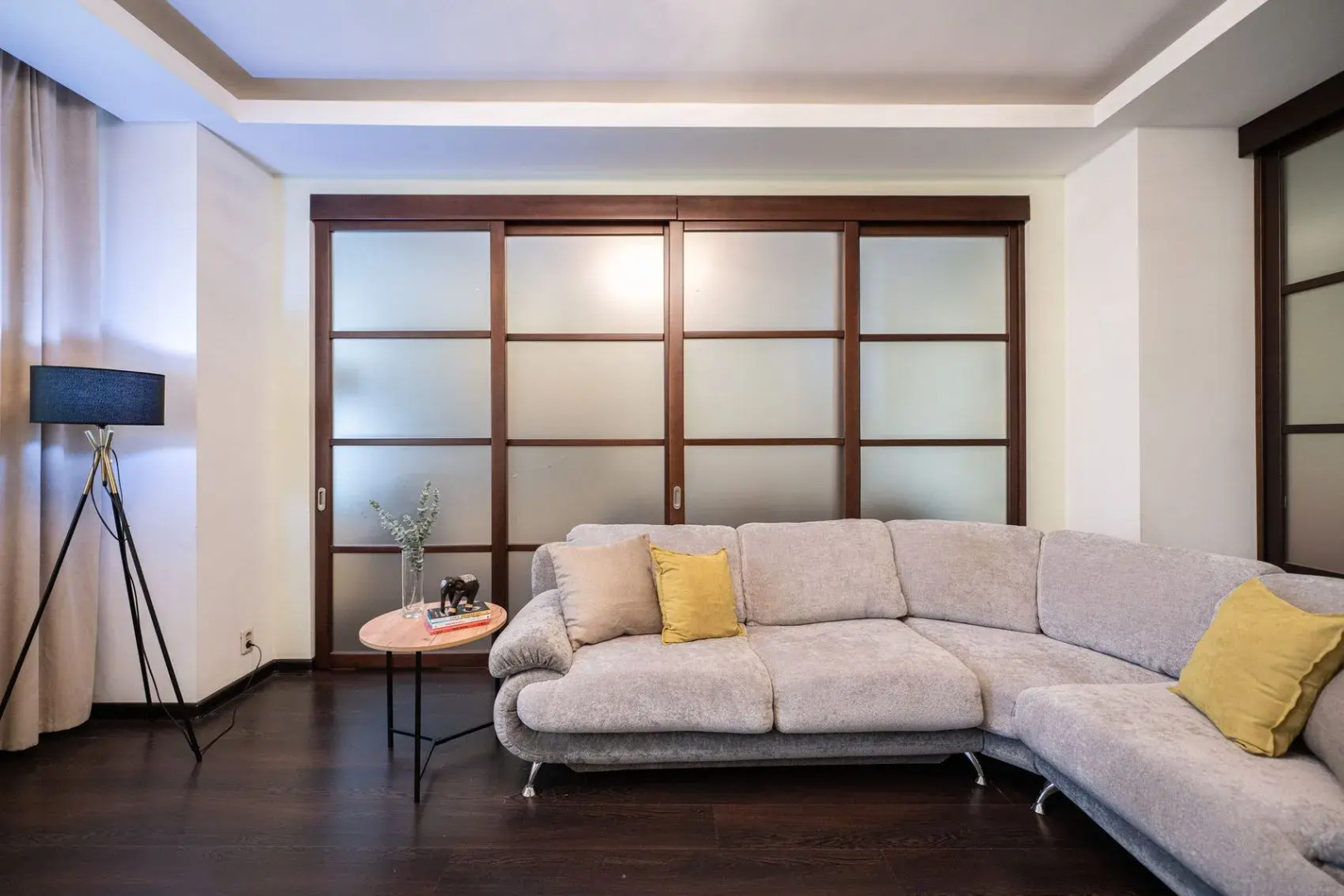 Апартаменты Пять Звёзд Большая с Кондиционерами и камином