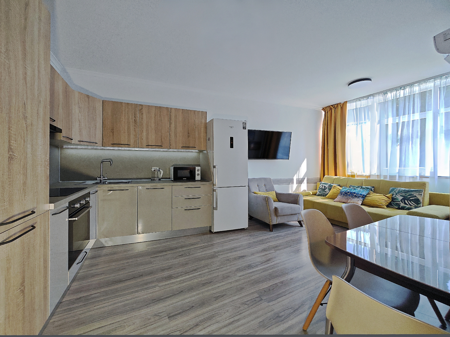 Апартаменты M Apartments Mandarin 3