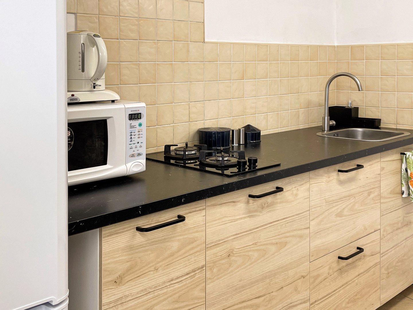 Апартаменты Стильная студия у метро на Чистопольской