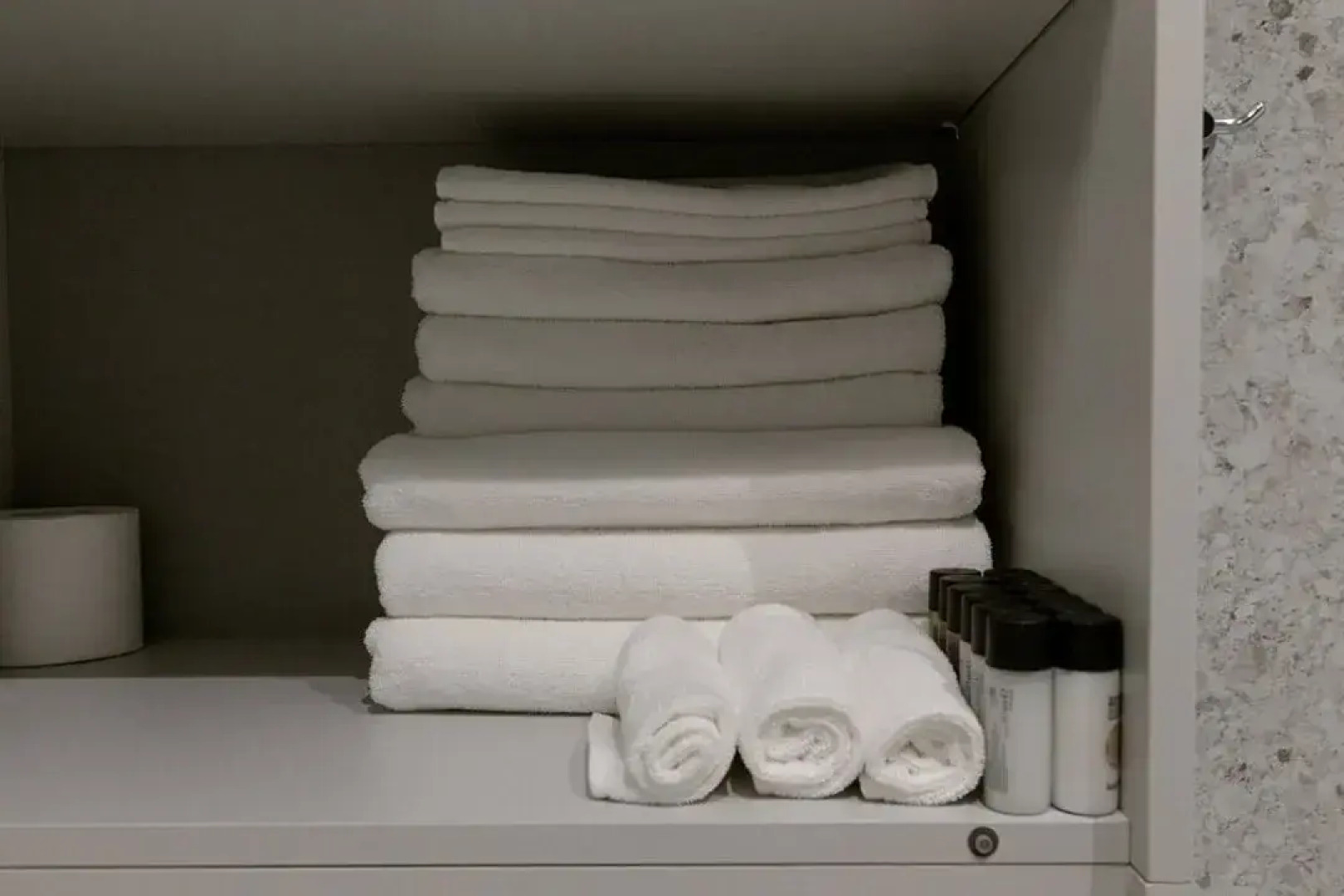 Апартаменты 4Кайф Atlantis 28 первая линия у моря