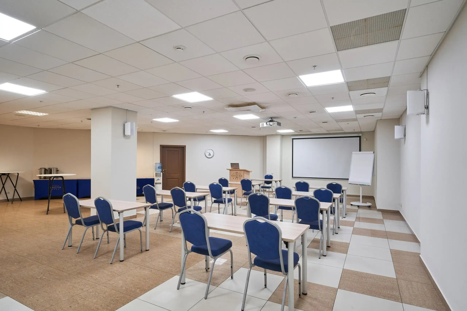 Отель Онегин