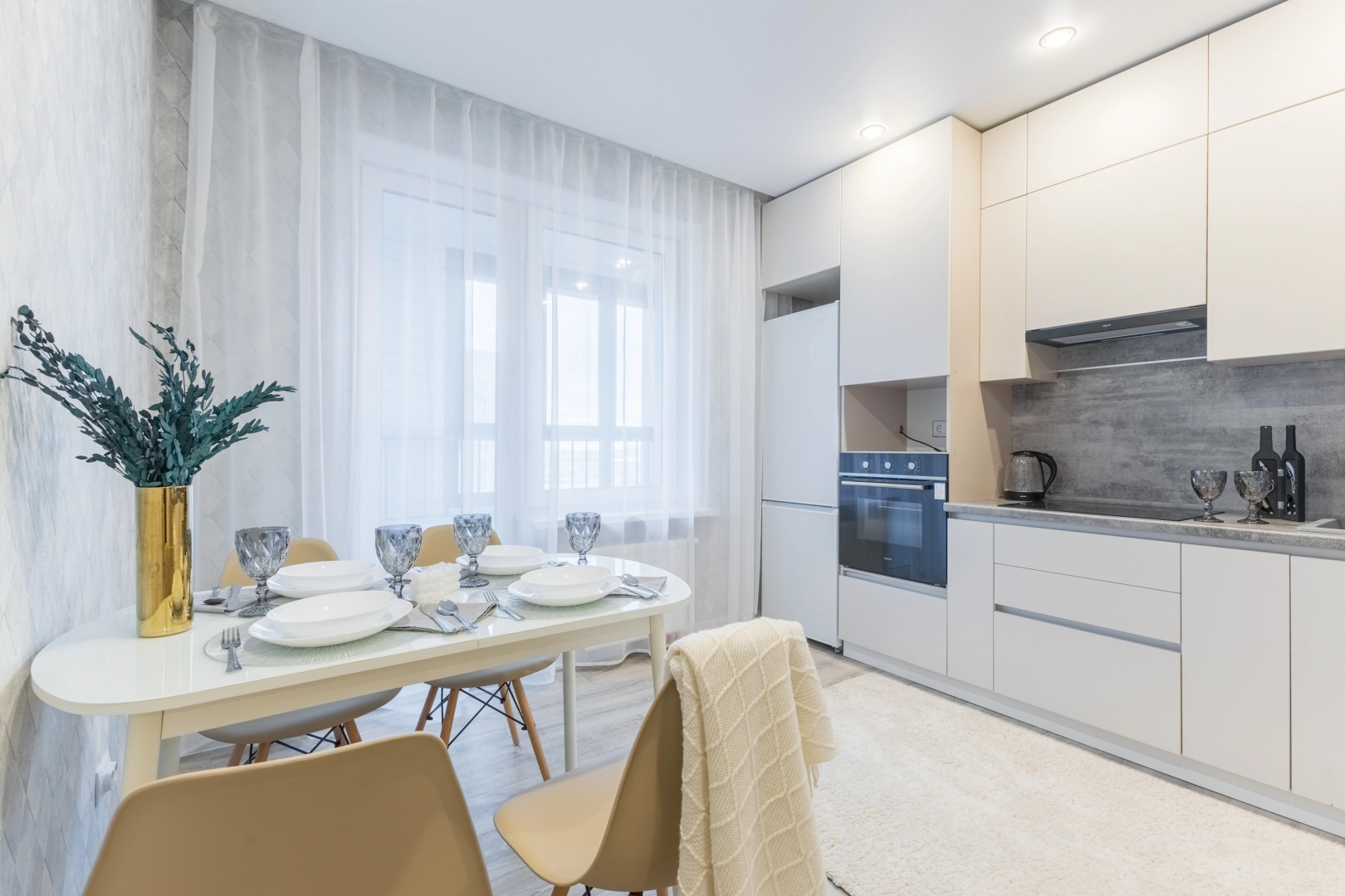 Апартаменты на Петра Полушкина