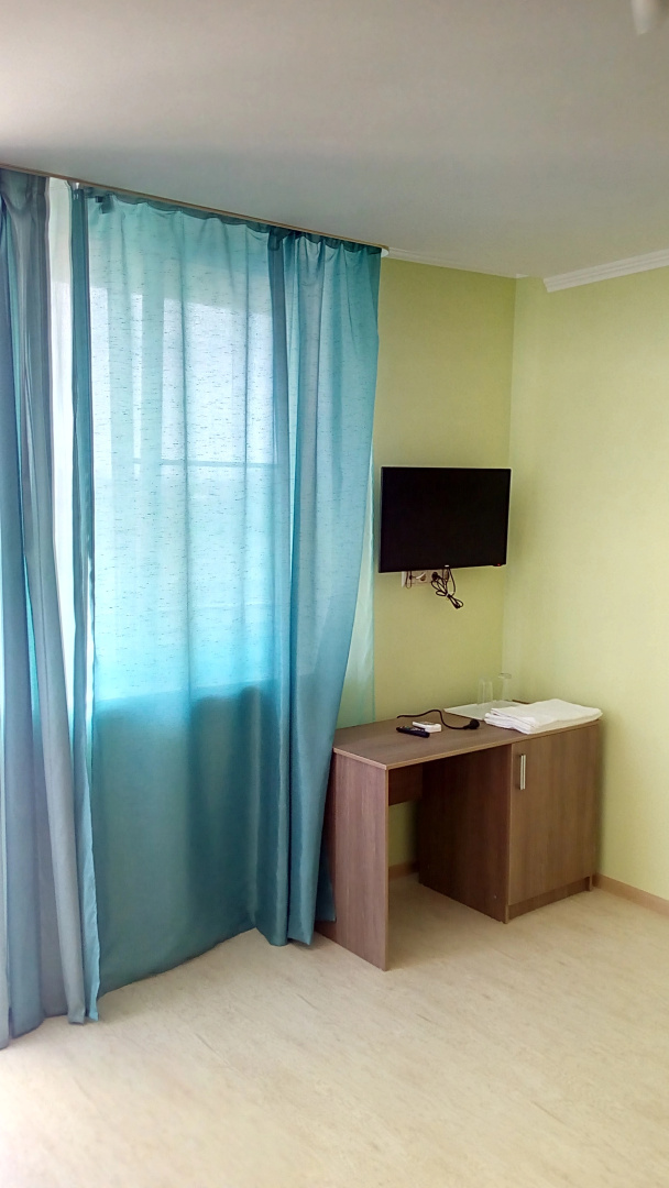 Guest House on Aivazovskogo 38