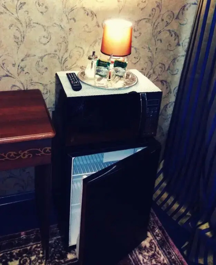 Меблированные комнаты At Home