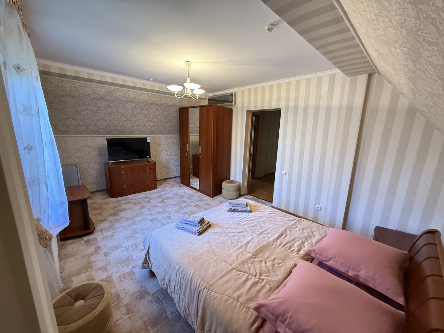 Частный дом Комфортный немецкий дом на 10 гостей