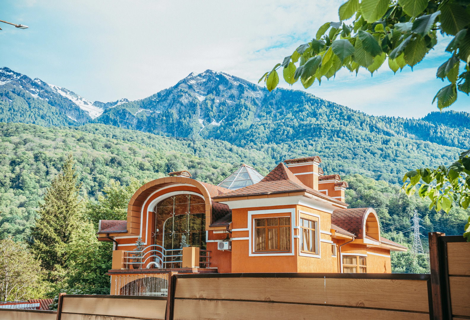 Гостевой дом Alm House