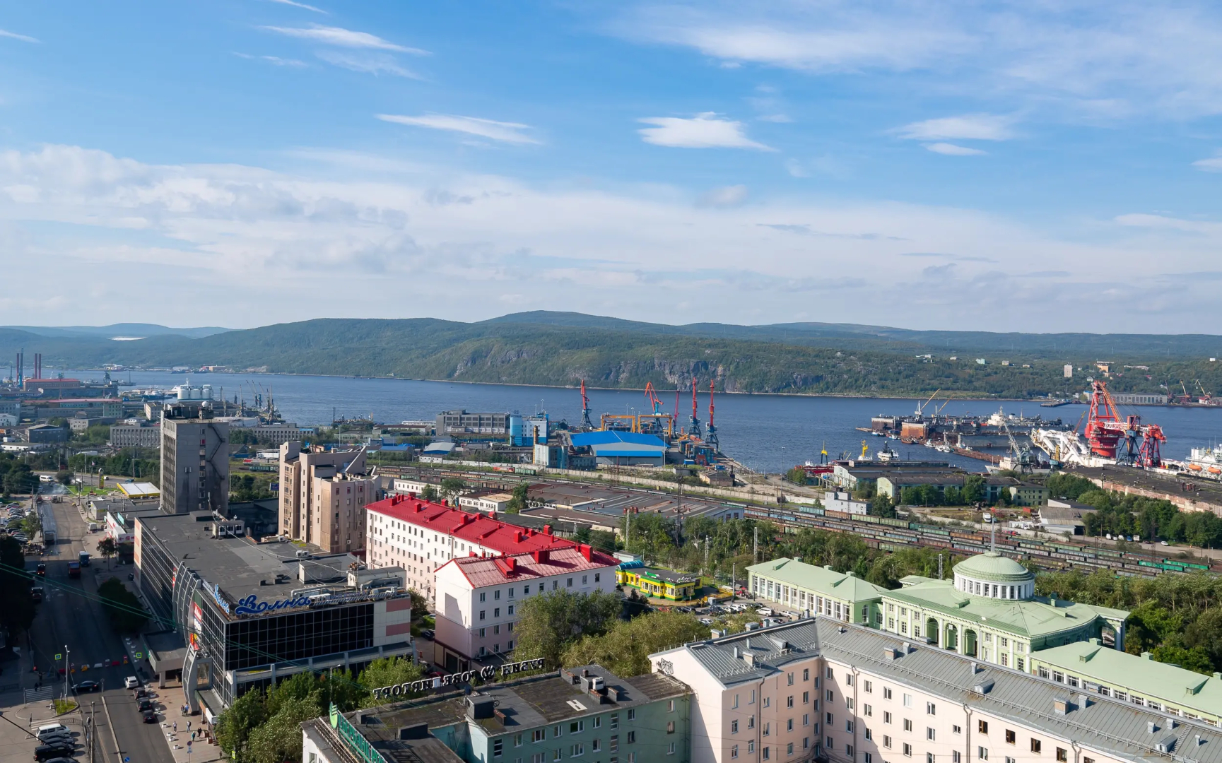 Отель Azimut Сити Мурманск