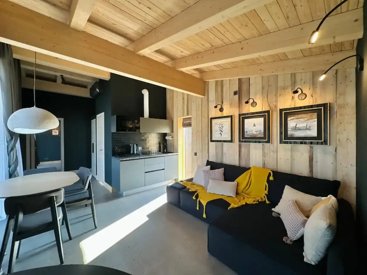 Глэмпинг ЕлятыЛодж