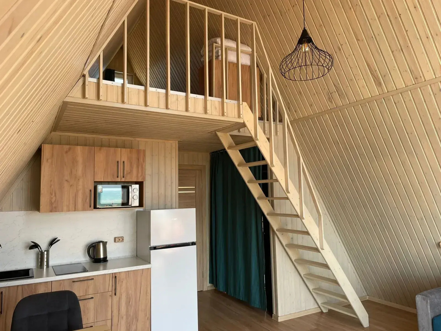 Глэмпинг "Альфа Дом"