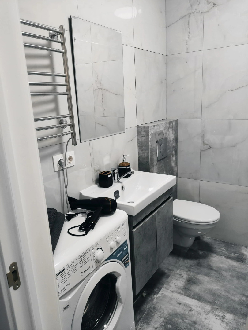 Апартаменты 8 марта 48/1