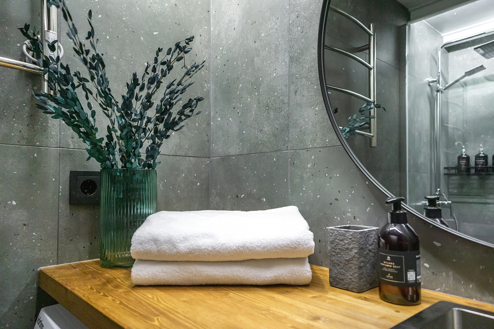 Апартаменты Queenstay Питер лофт