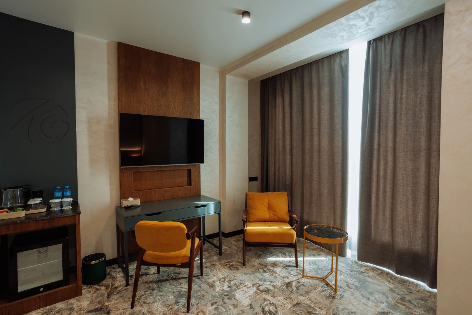 Отель Aurum Garden