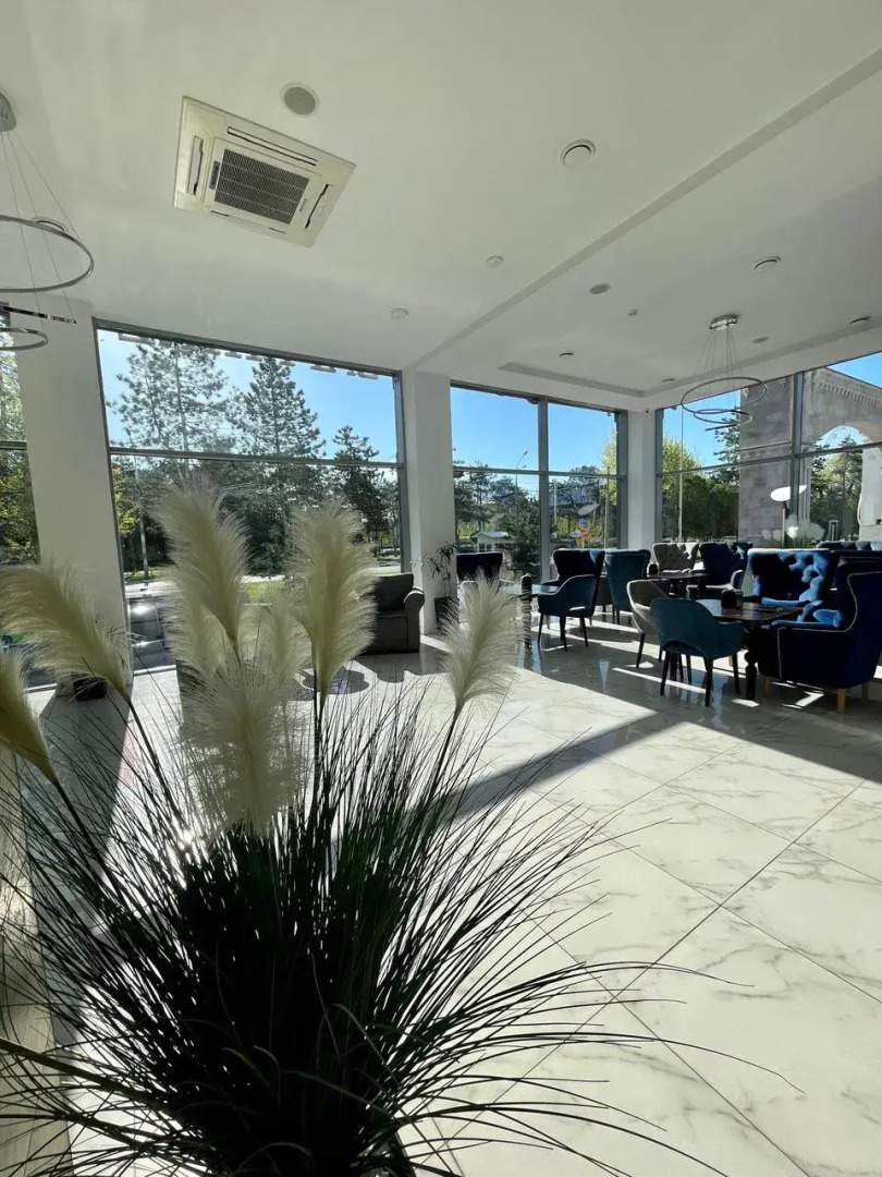 Отель Grand Sapphire