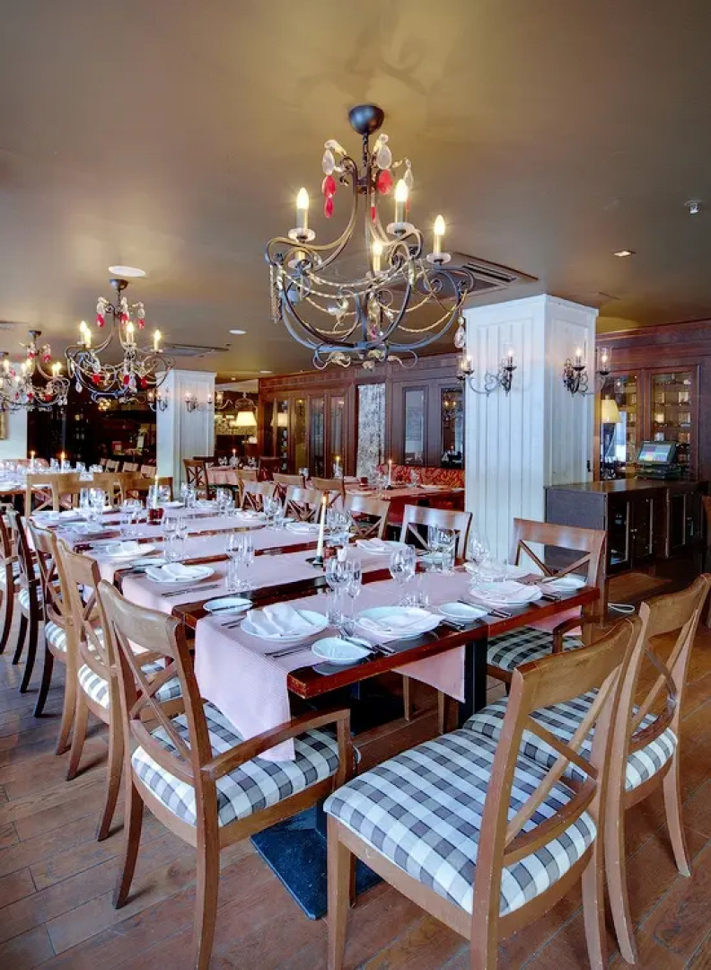 Cosmos St.Petersburg Olympia Garden Hotel