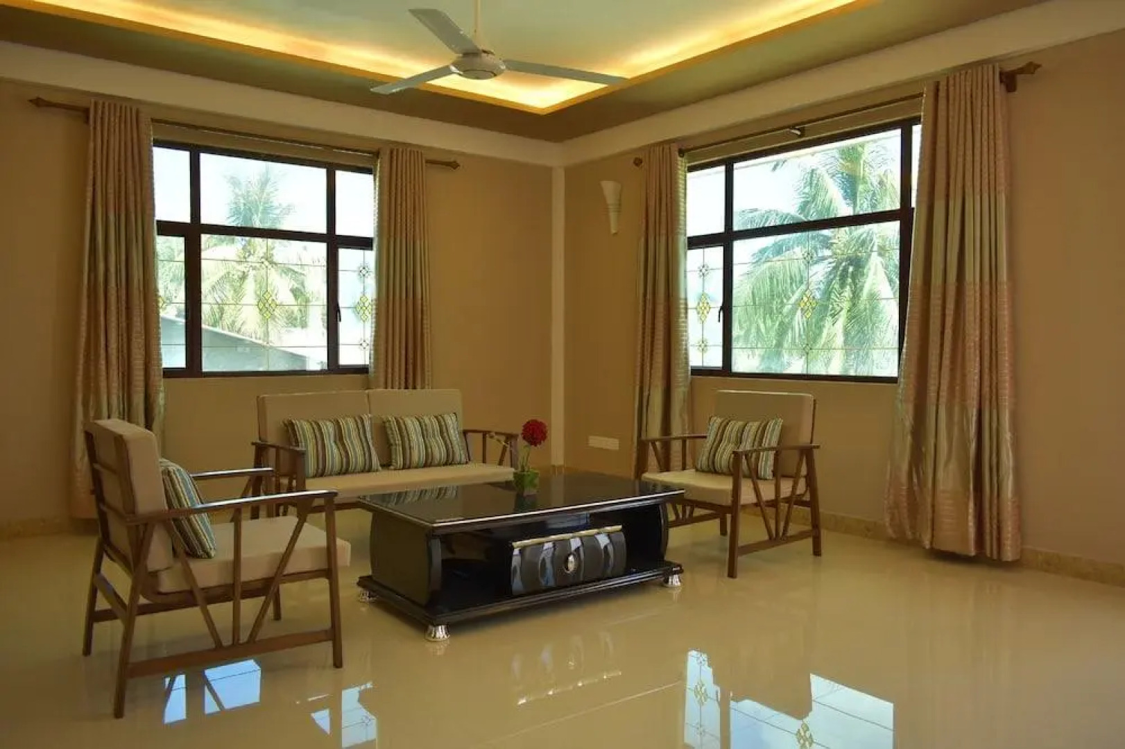 Гостевой дом Calyx Grand Fuvahmulah