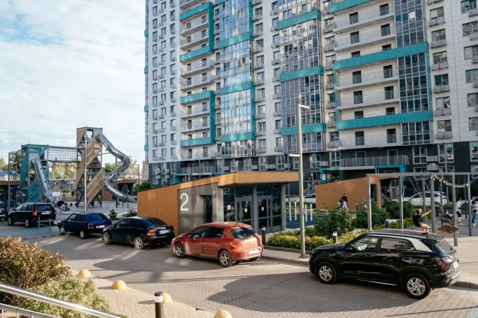 Квартира в современном районе недалеко от центра города