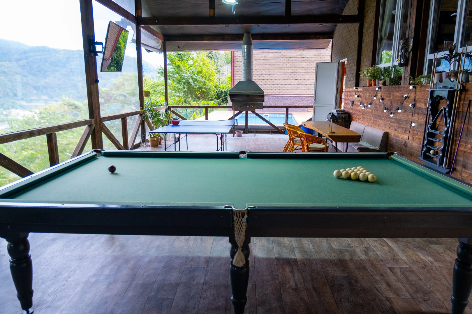 Вилла Kрacивый Дом C Теплым Баcсeйнom Баней С Огромной Террасой С Потрясающим Видом На Горы