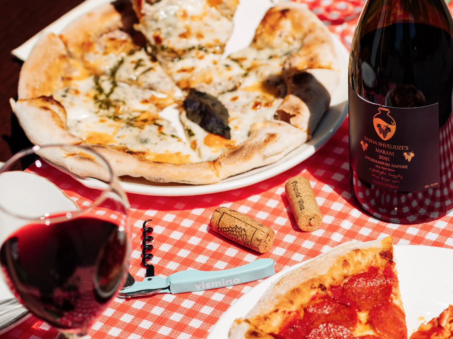 Hotel White Sails Residential