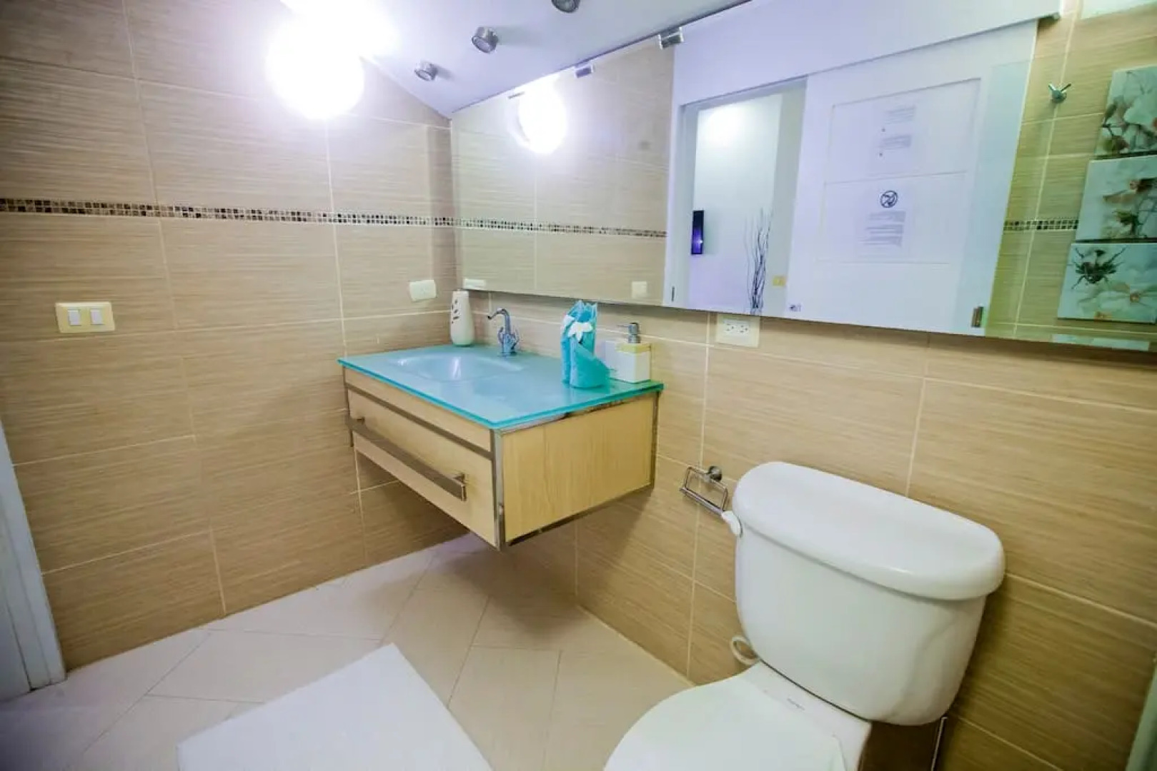 Апартаменты Stunning Ocean View Unique Beach