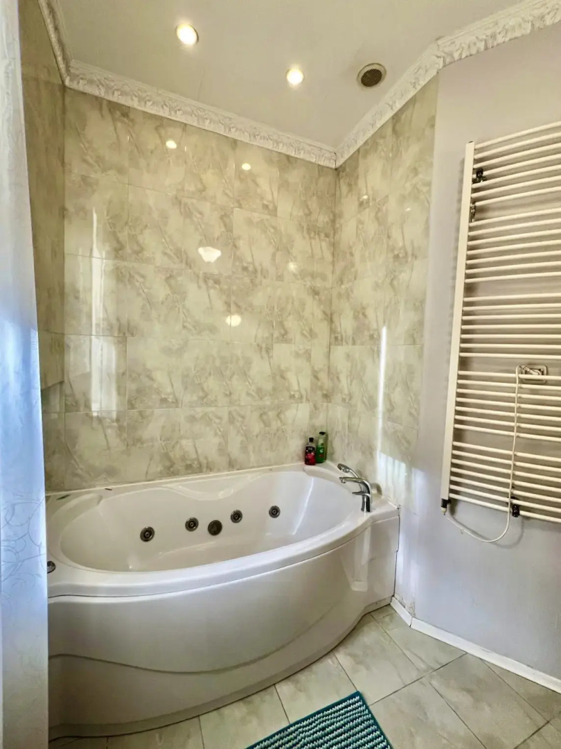 Апартаменты на Большой Конюшенной 3