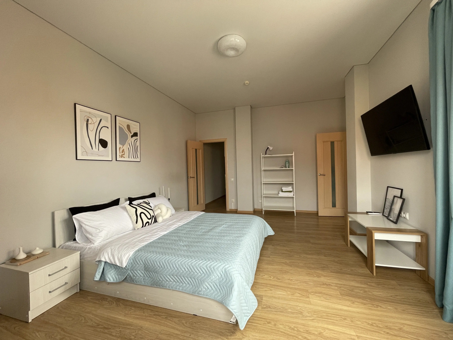 Апартаменты с бассейном и рядом с морем