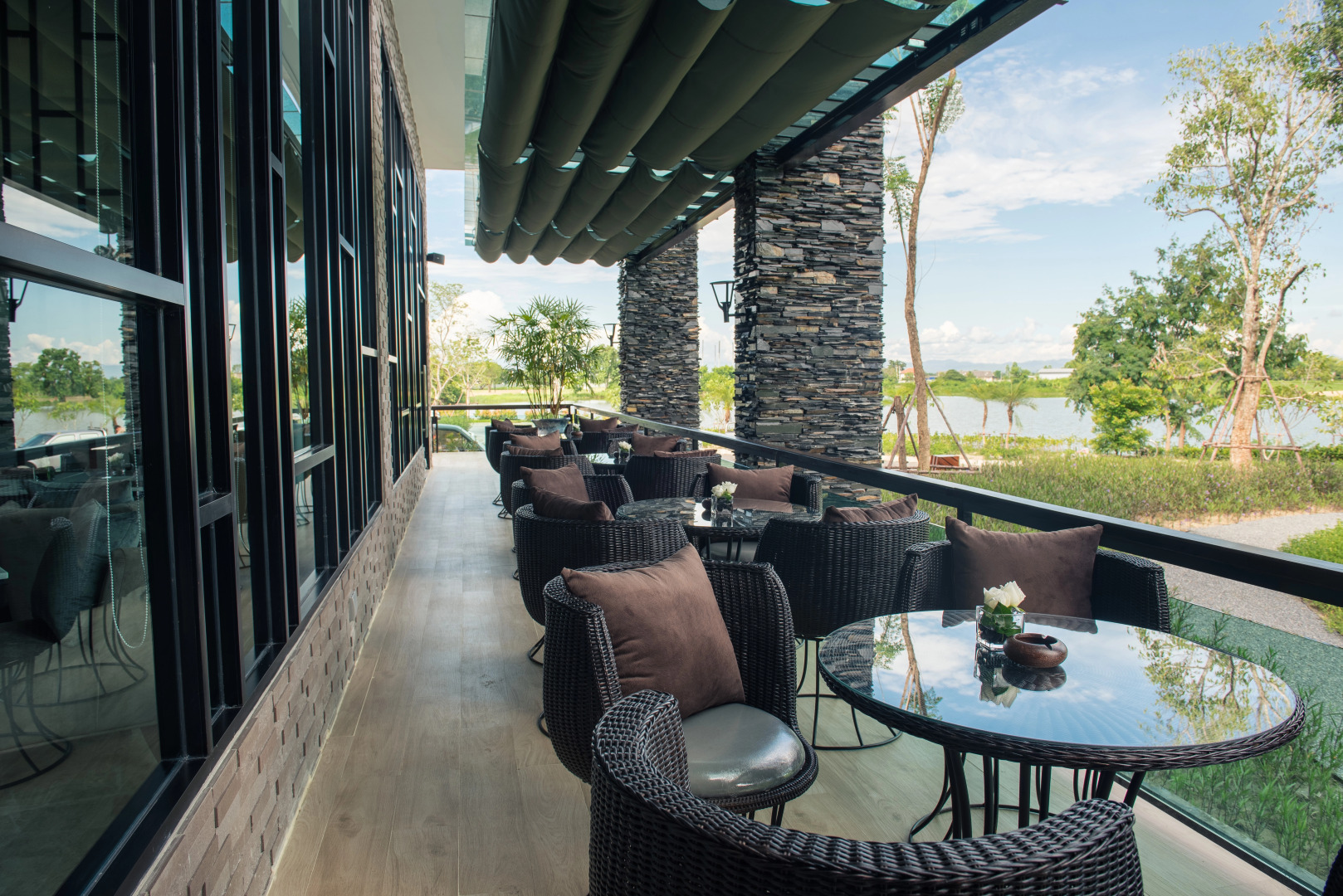 Отель North Hill City Resort