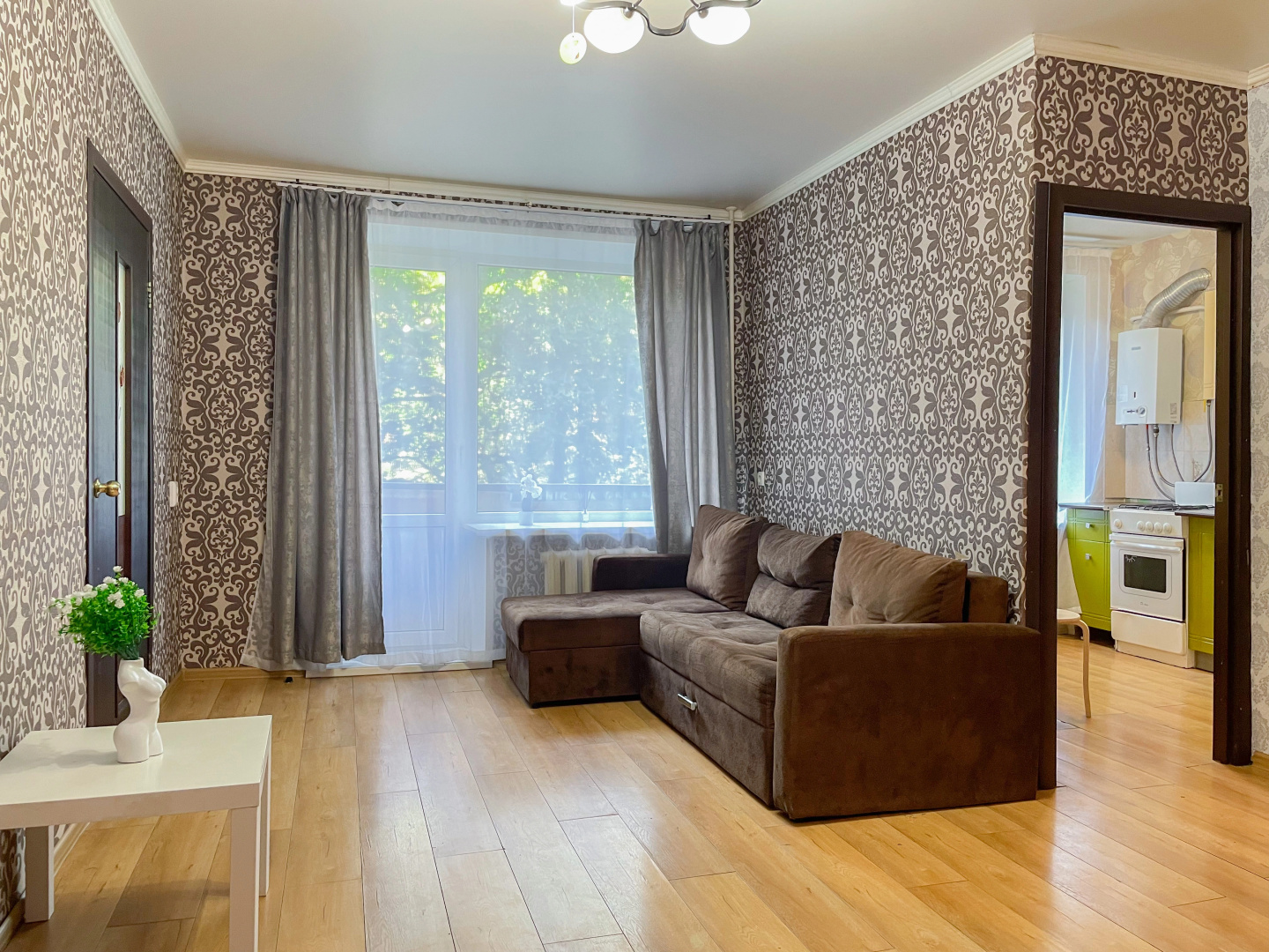 Апартаменты 3-к. квартира, 55 м², 4/5 эт.