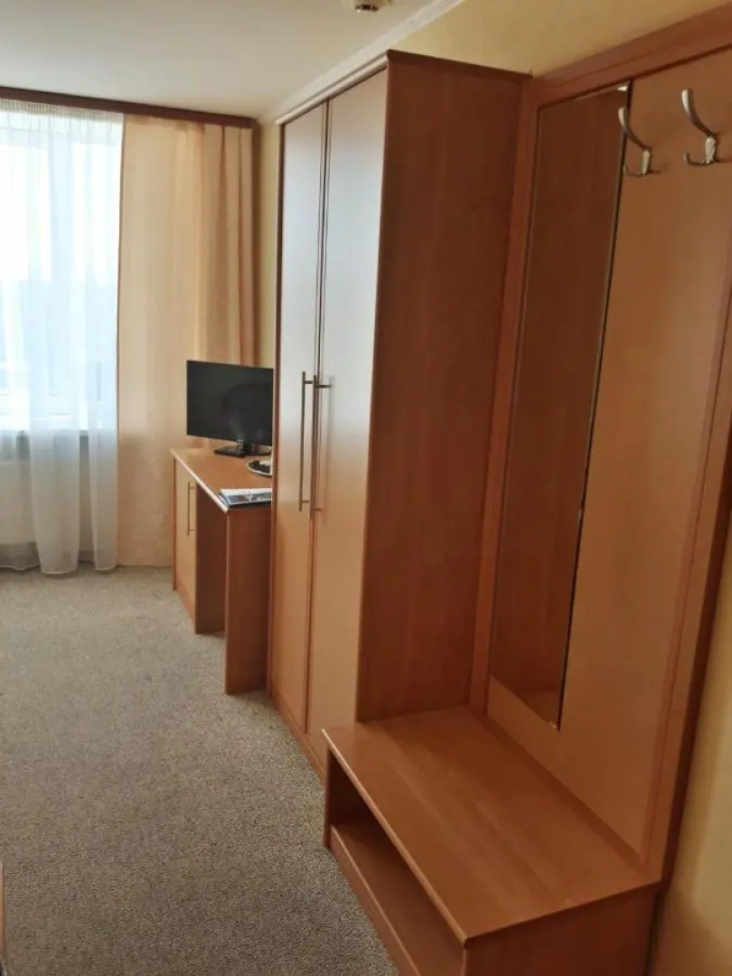 Отель Надеждинский