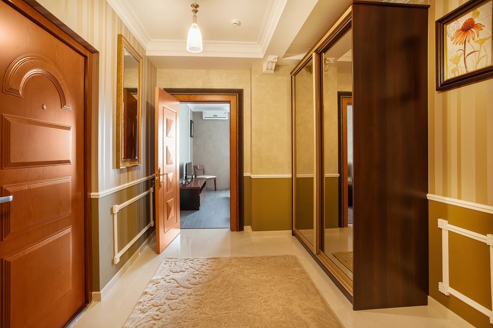 Отель Кристэлла