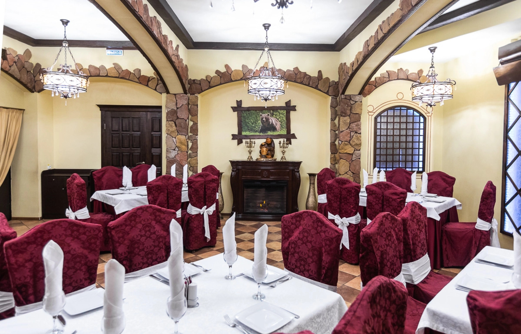 Отель Берлога