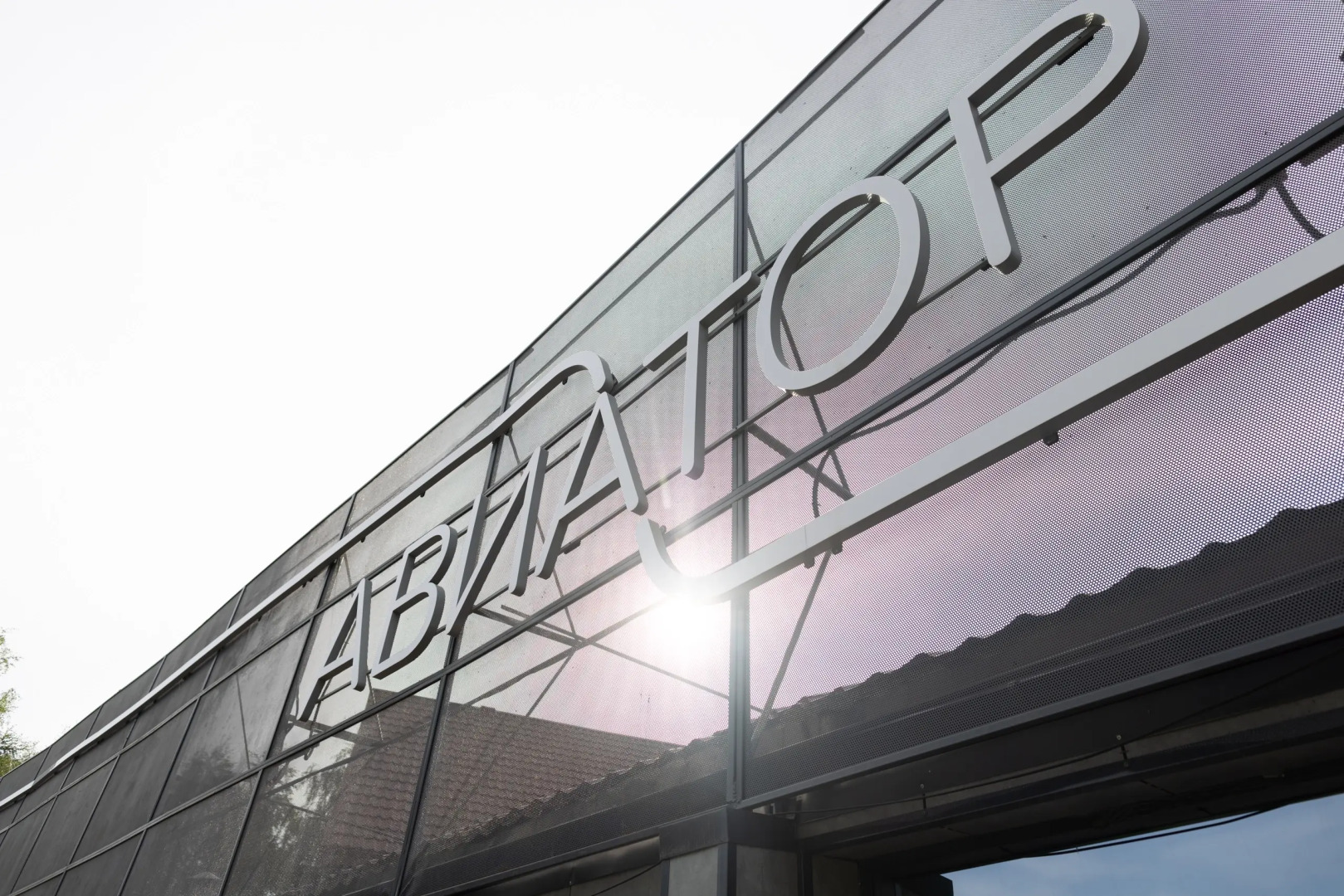 Отель Авиатор