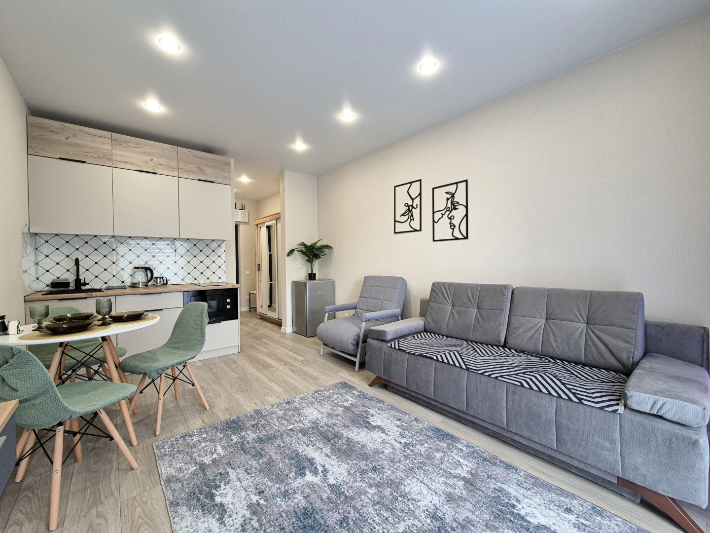 Апартаменты Студия в ЖК Летний