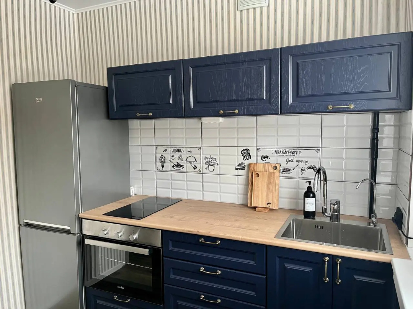 Квартира Ваш Рантье на Полярных Зорях 25/1 в Доме Художника