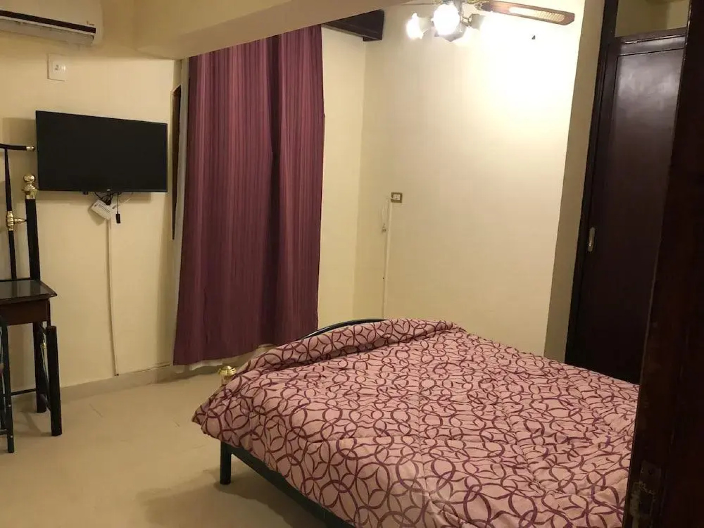 Апартаменты Sultan Hadaba Near Farsha