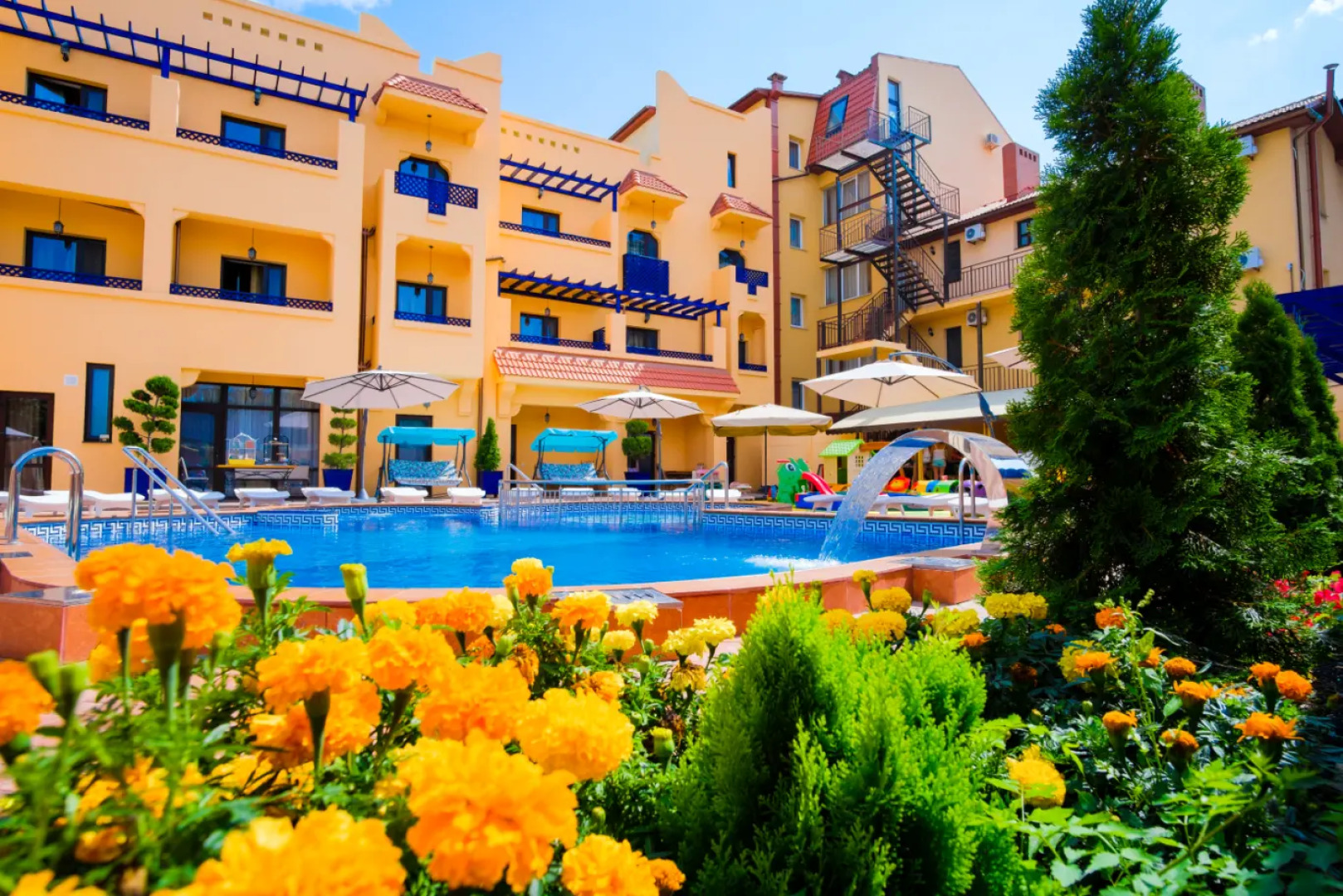 Отель на Черноморской