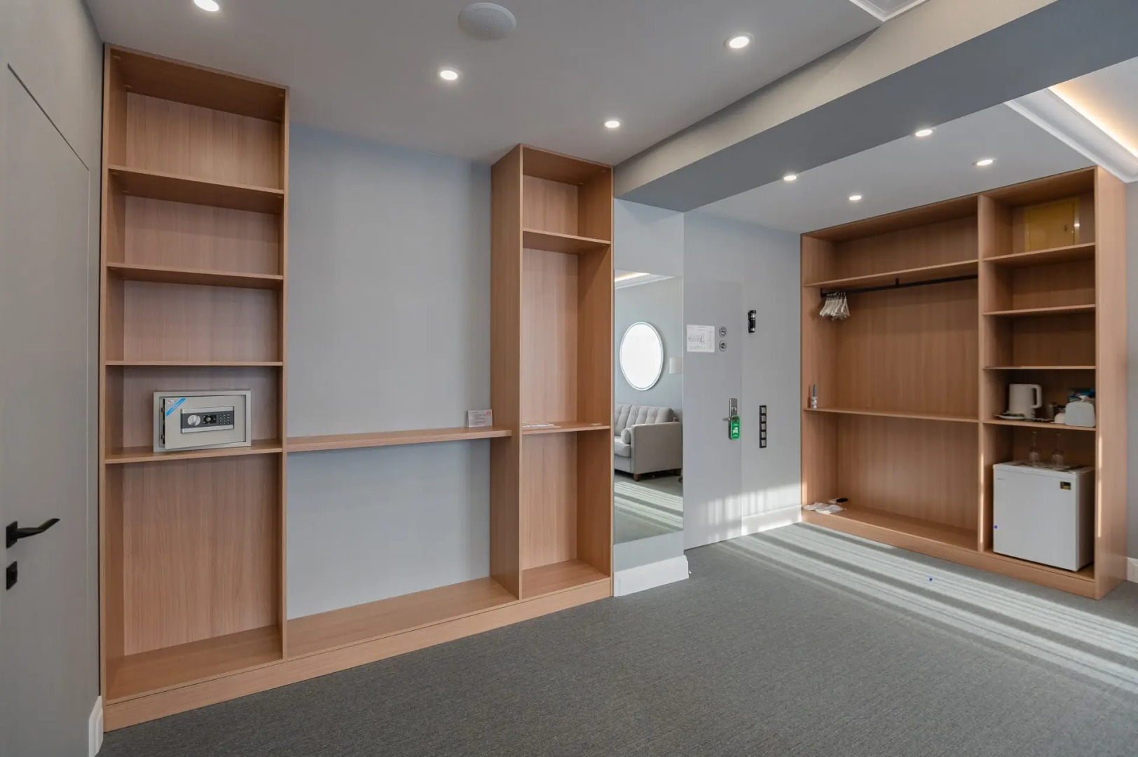 Отель Silver House