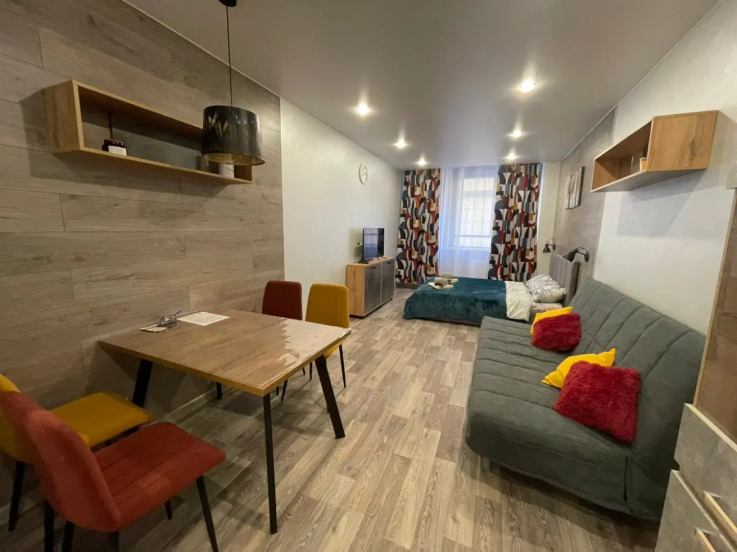 Апартаменты Дизайнерские апартаменты в элитном ЖК Граф Орлов