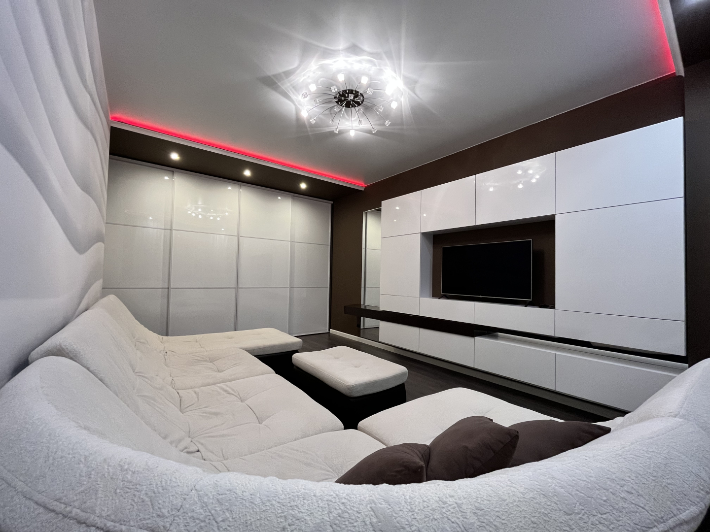 Апартаменты Сутки-Дом - Либерти